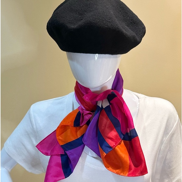 🌟HP🌟VTG 1991 Liz Claiborne Geometric Print Bright Color Silk Scarf Made in Japan - Picture 5 of 9